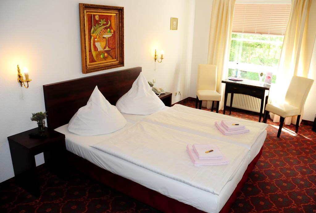 המבורג Hotel Blankenese מראה חיצוני תמונה